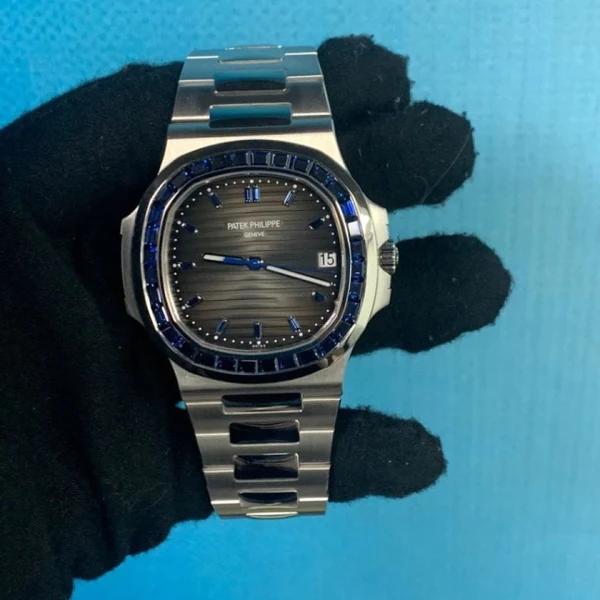 Patek Philippe 5711/111P-001 Sapphire