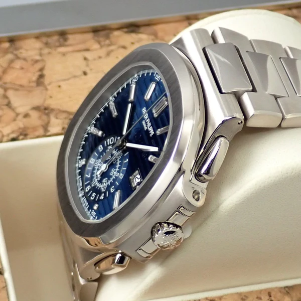 Patek Philippe Nautilus 40 Ref.59761G-001 2016 A (3)