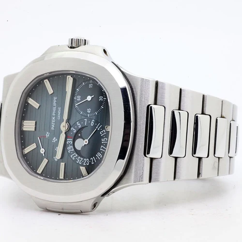 Patek Philippe Nautilus 5712 092007 First Series (3)