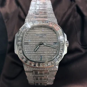 Nautilus 5719/10G White Gold Baguette