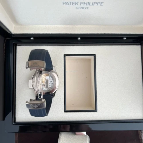 Patek Philippe Aquanaut 5168G For Sale (5)