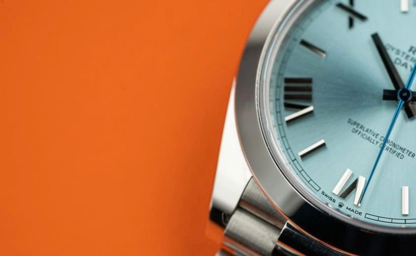 Rolex Day-Date 40MM Platinum Roman Ice Blue Dial Smooth Bezel 228206 2021 (19)