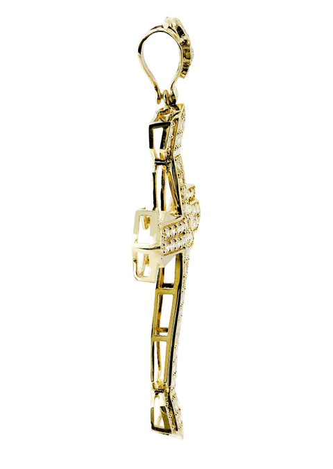 10K-Gold-Cross-Pendant_2-15.webp