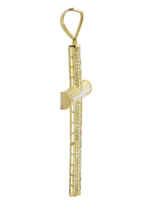 10K-Gold-Cross-Pendant_4-14.webp