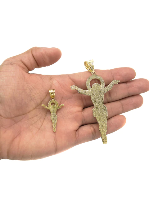 10K-Gold-Crucifix-Pendant_4-3.webp