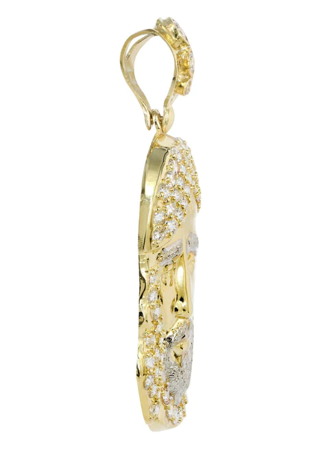 10K-Gold-Jesus-Piece-Pendant_4-3.webp