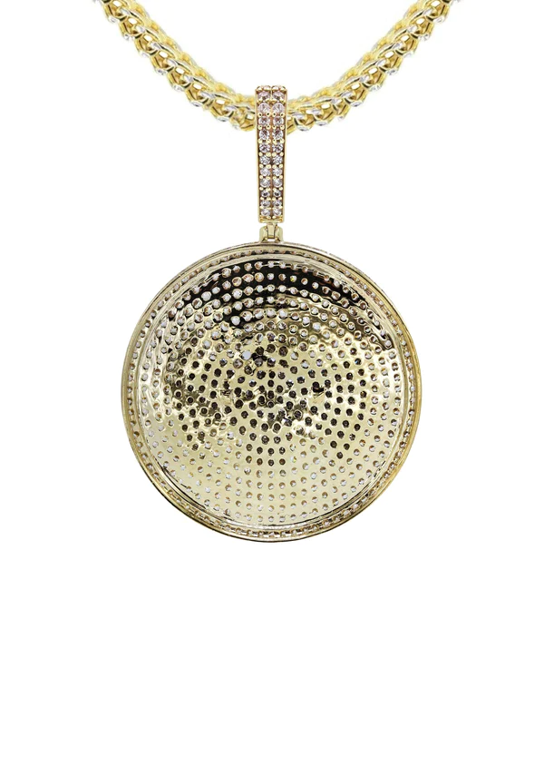 10K-Yellow-Gold-Batman-Sign-Necklace-3.webp