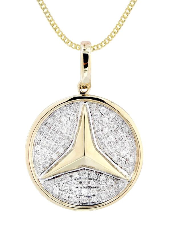 10K-Yellow-Gold-Circle-Diamond-Necklace-1.webp