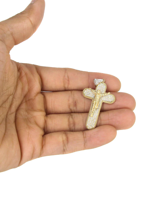 10K-Yellow-Gold-Cross-Crucifix-Necklace-5-12.webp