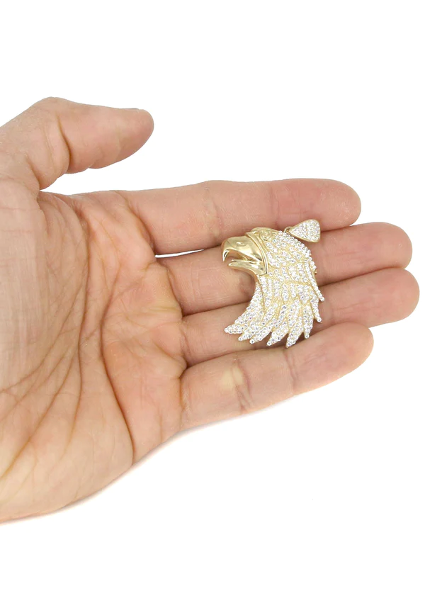 10K-Yellow-Gold-Eagle-Head-Necklace-5.webp
