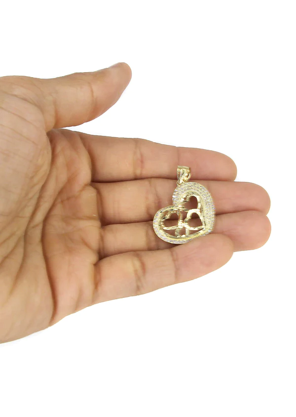 10K-Yellow-Gold-Heart-Necklace-5-2.webp