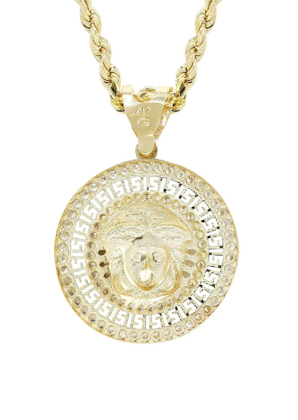 10K-Yellow-Gold-Medusa-Style-Necklace-3-3.webp