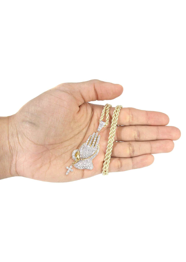 10K-Yellow-Gold-Praying-Hands-Diamond-Necklace-5-2.webp