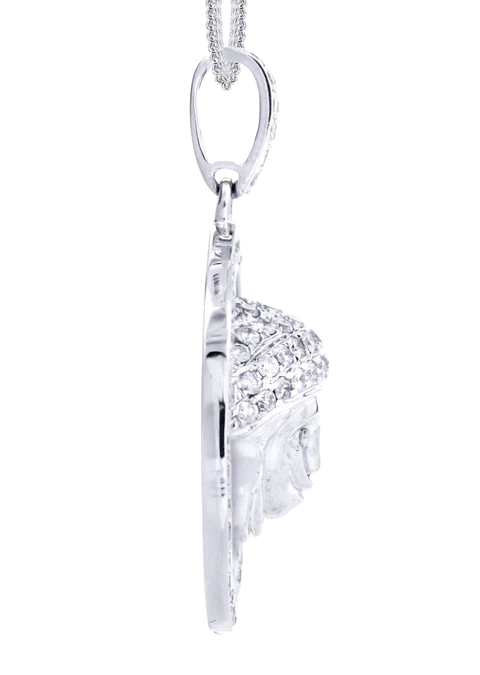 14-White-Gold-Medusa-Diamond-Necklace-4.webp