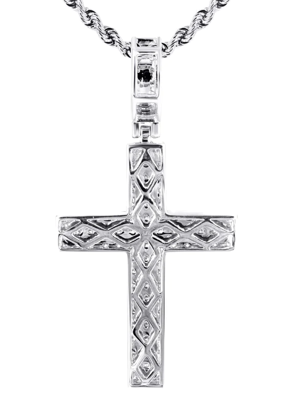 14K-White-Gold-Diamond-Cross-Necklace-3-13.webp