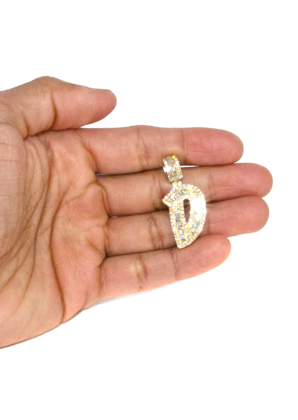 14K-Yellow-Gold-Letter-D-Baguette-Diamond-Necklace-5.webp
