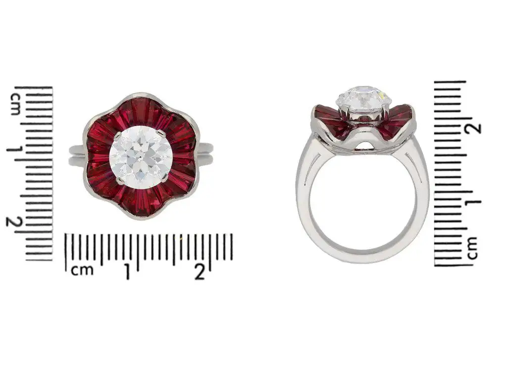 1970s-Oscar-Heyman-Brothers-Ruby-Diamond-Platinum-Cluster-Ring-4.webp