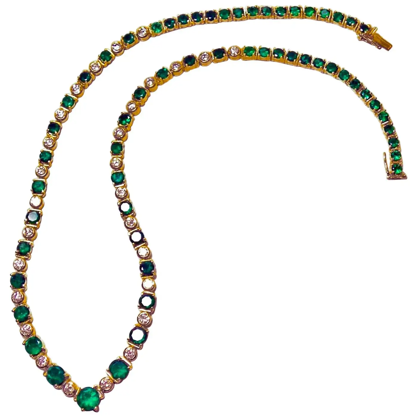 22.00-Carat-AAA-Colombian-Emerald-Diamond-Necklace-18-Karat-Yellow-Gold-5.webp
