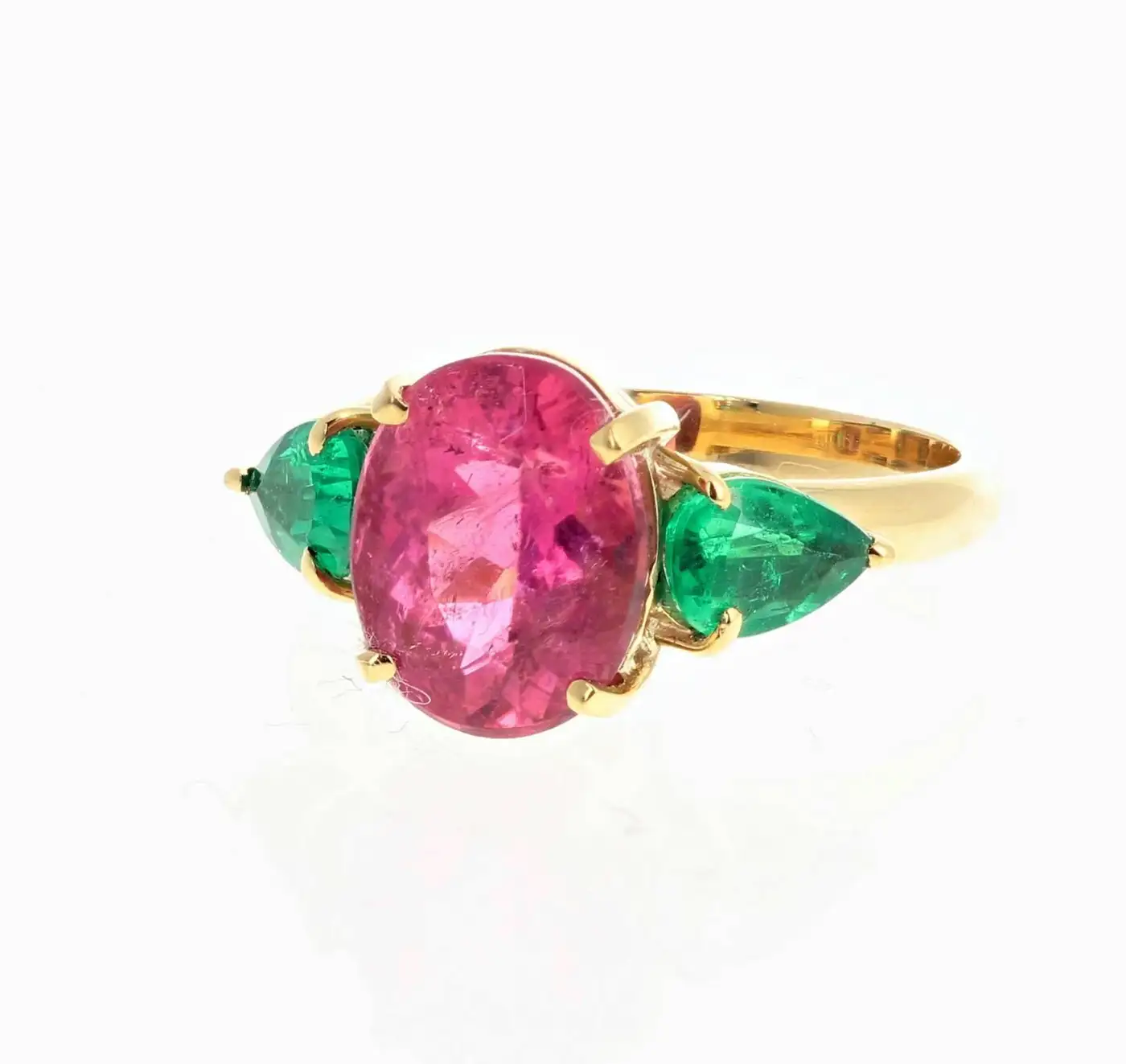 AJD-Elegant-Glittering-2.7-Carat-Tourmaline-Emerald-18-Kt-Yellow-Gold-Ring-2.webp