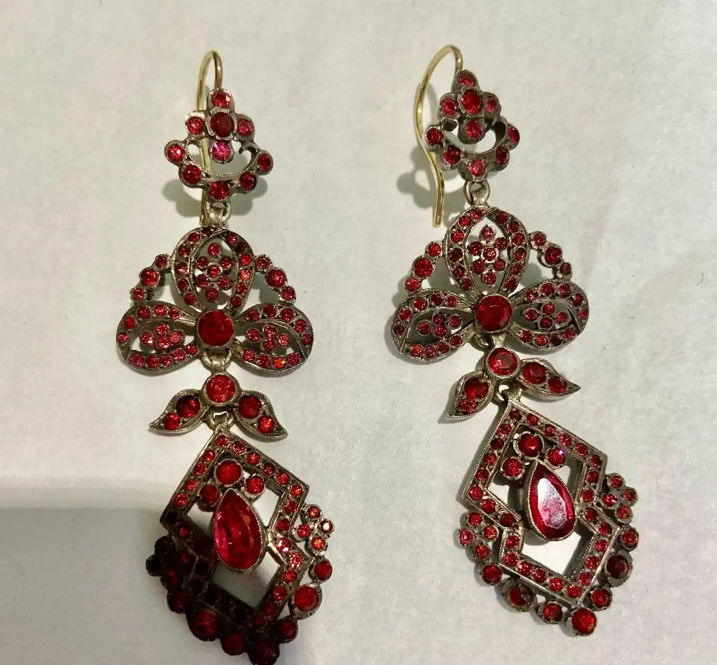 Antique-Edwardian-Earrings-of-Pink-Paste-Earrings-2.webp