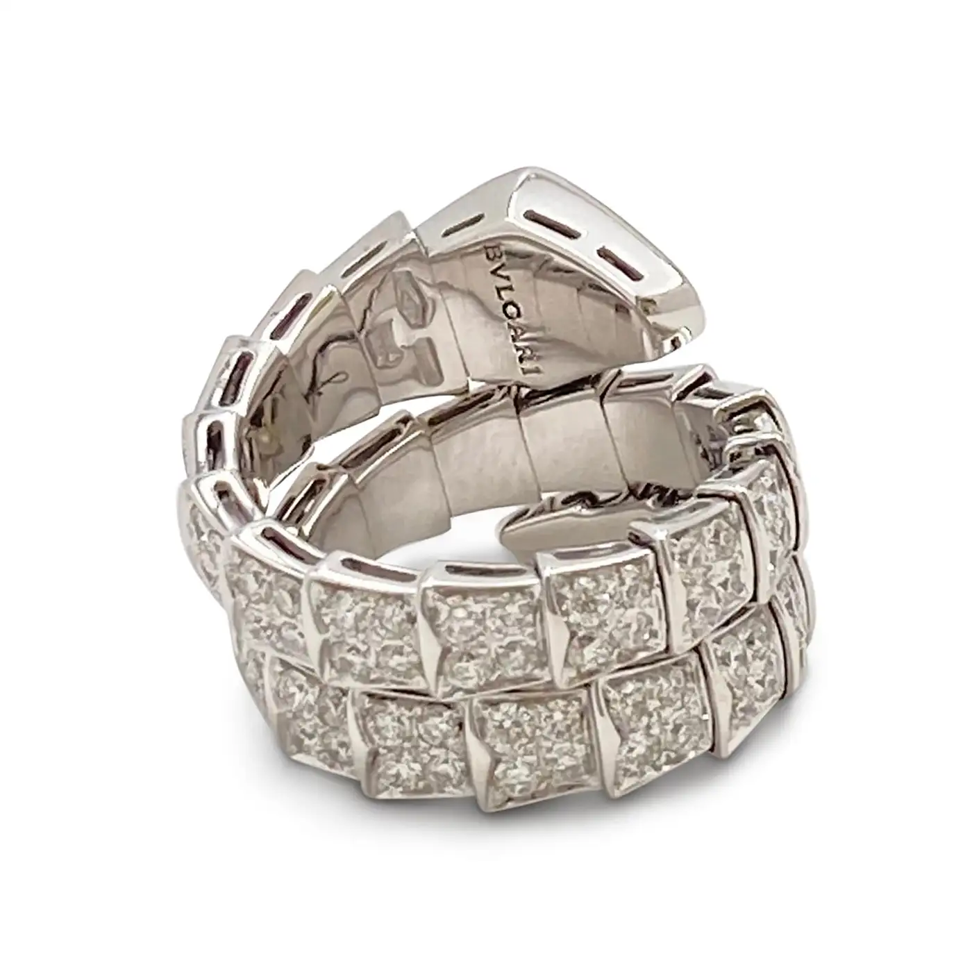 Bvlgari-Serpenti-Viper-White-Gold-Diamond-Ring-2.webp