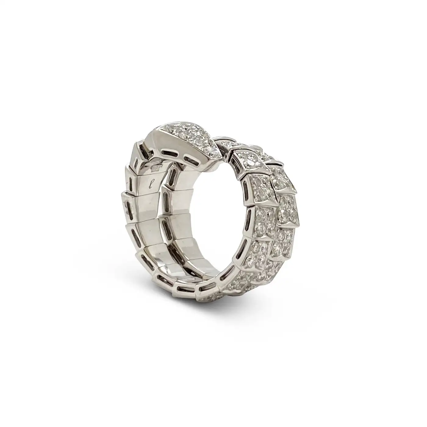 Bvlgari-Serpenti-Viper-White-Gold-Diamond-Ring-5.webp