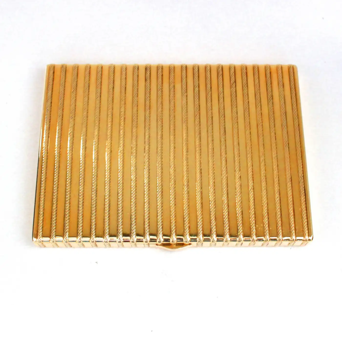 Cartier-18-Karat-Gold-Rope-Cigarette-Case-3.webp