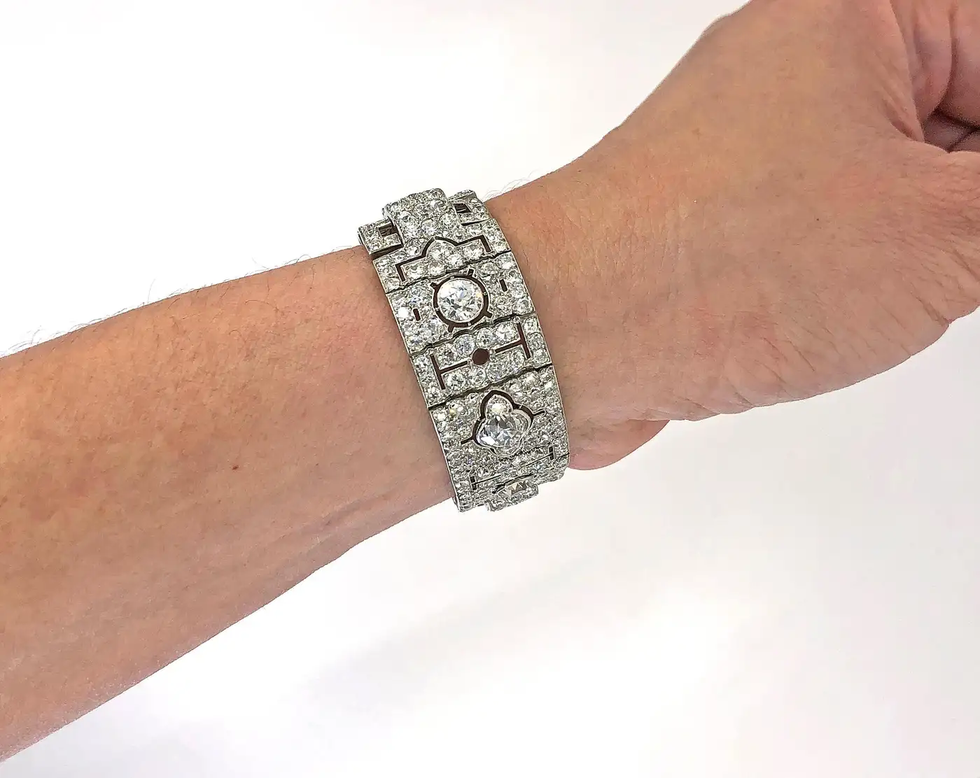 Cartier-Paris-Art-Deco-Diamond-Platinum-Strap-Bracelet-3.webp