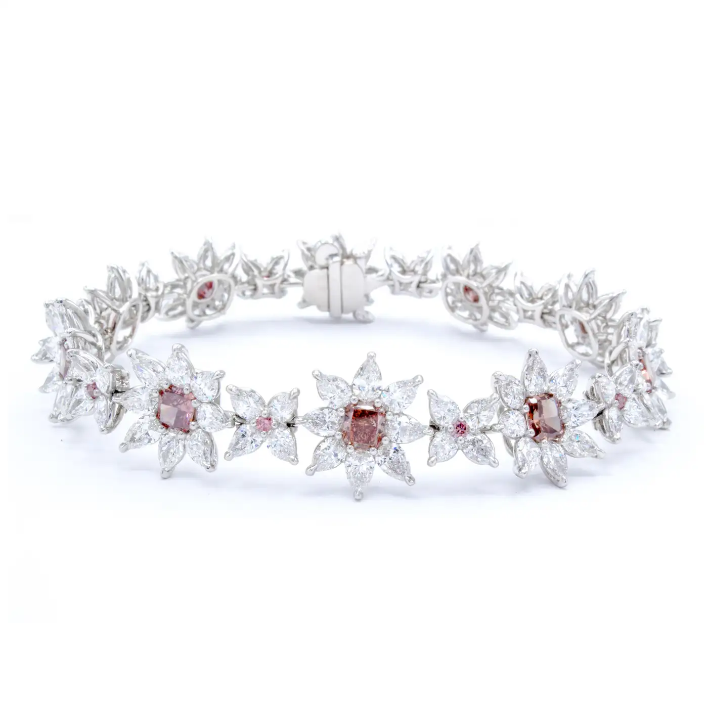 David-Rosenberg-13-Carat-Fancy-Deep-PinkOrangy-Pink-Argyle-GIA-Diamond-Bracelet-6.webp