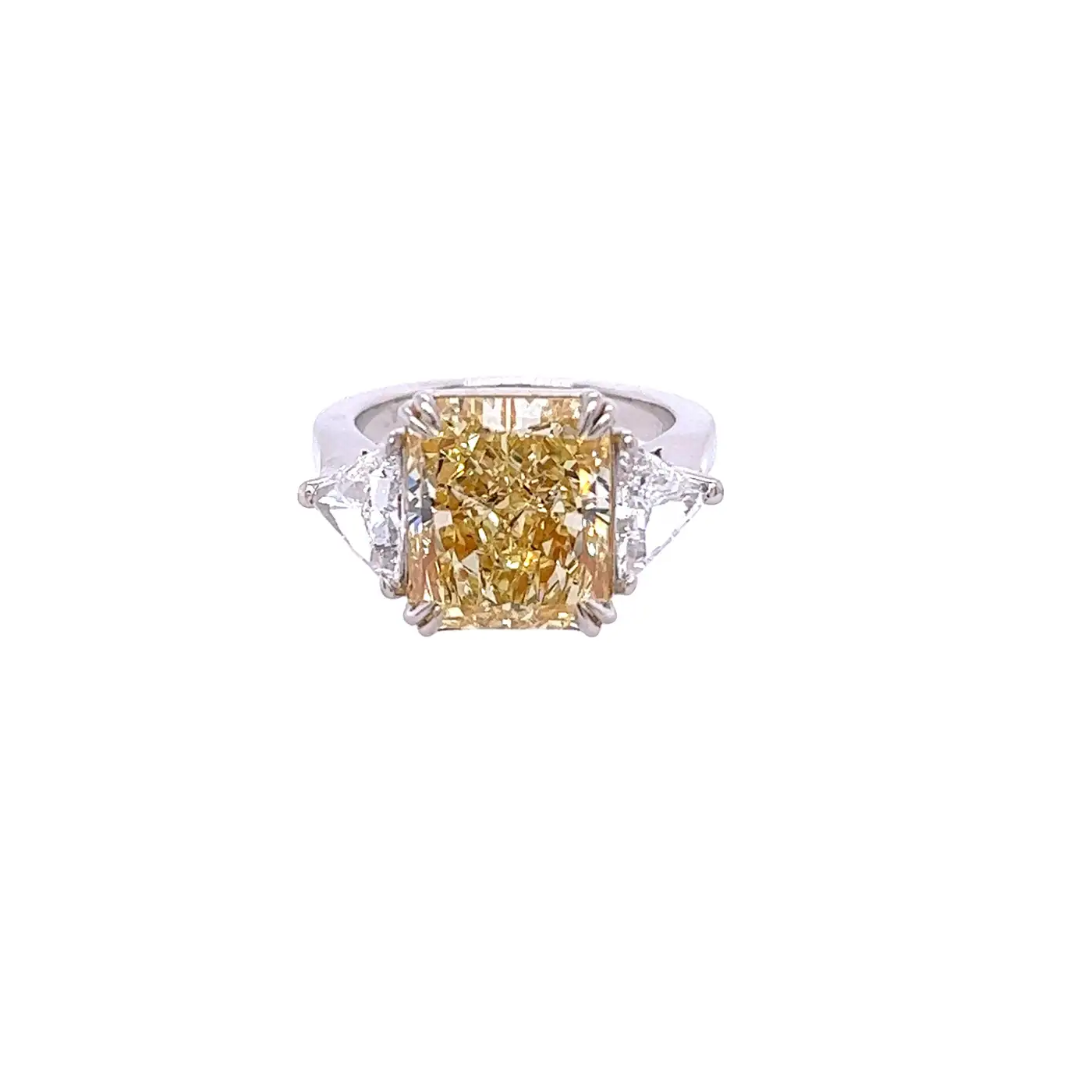 David-Rosenberg-5.68-ct-Fancy-Light-Yellow-Radiant-GIA-Diamond-Engagement-Ring-5.webp