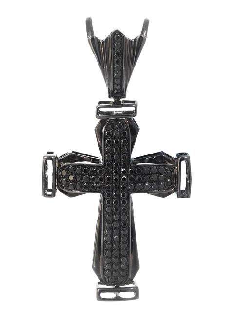 Diamond-Cross-Pendant17.webp