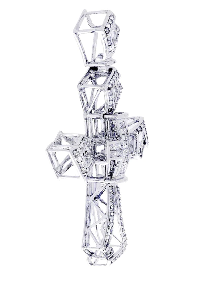 Diamond-Cross-Pendant22-1.webp