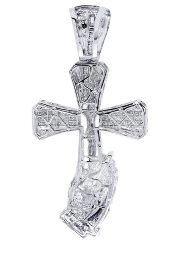 Diamond-Cross-Pendant67-3.webp