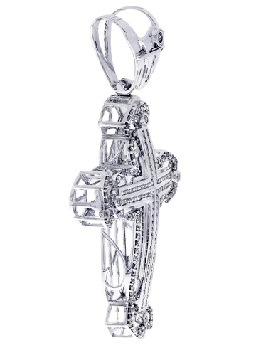 Diamond-Cross-Pendant78-2.webp