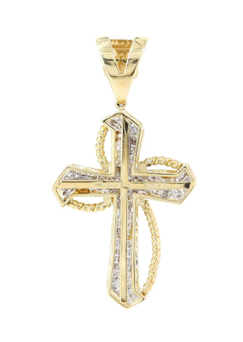 Diamond-Cross-Pendant_4-12.webp