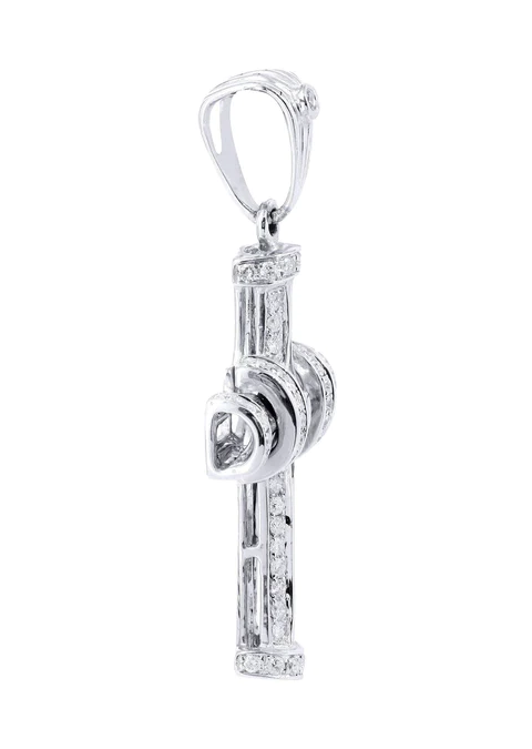 Diamond-Cross-Pendant_4-8.webp