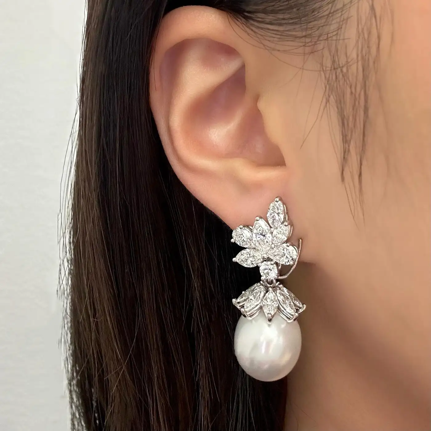 Diamond-and-Pearl-Detachable-Drop-Ear-Clips-Tiffany-Co-2.webp