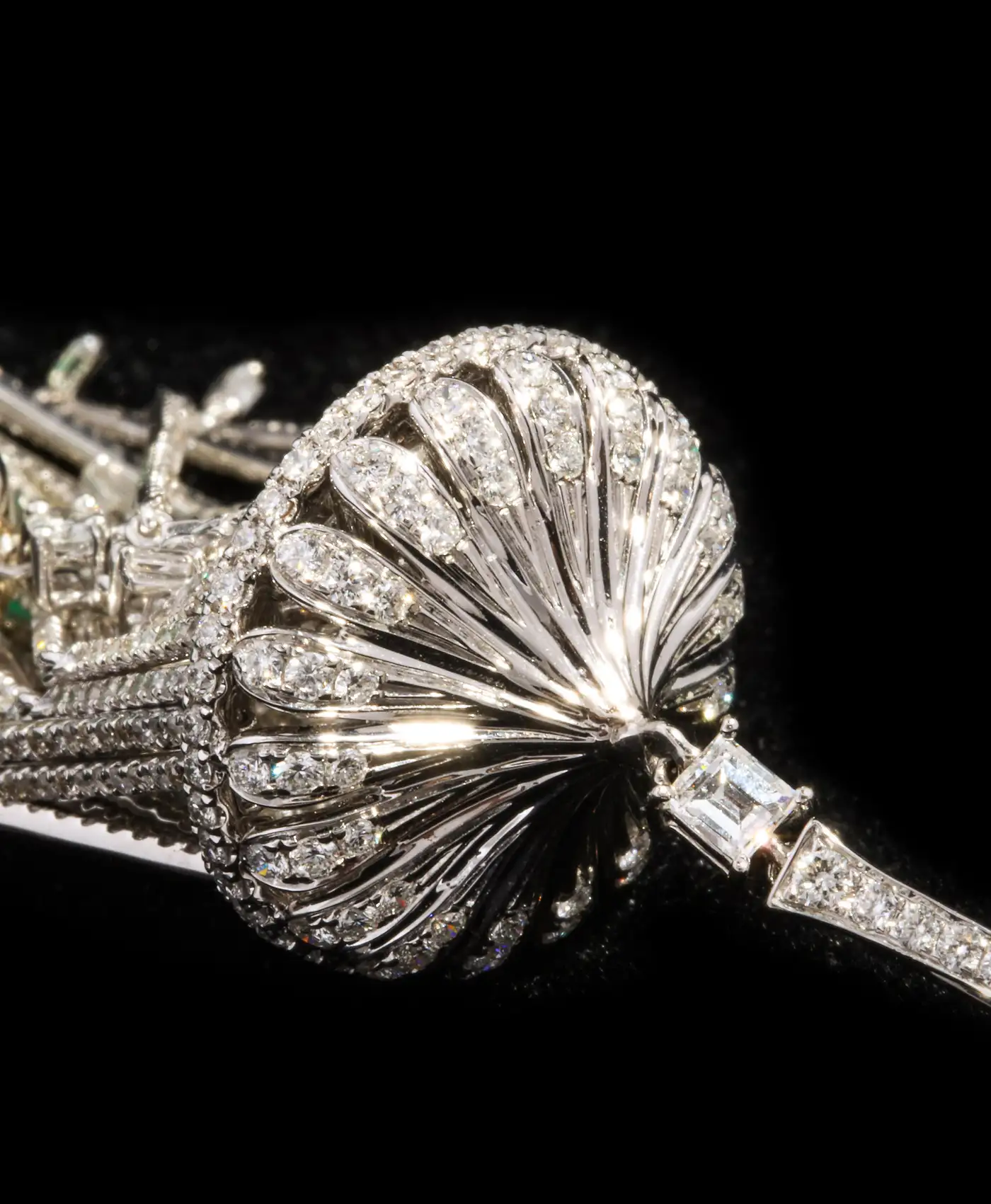 Emerald-and-Diamond-Chandelier-Earrings-4.webp