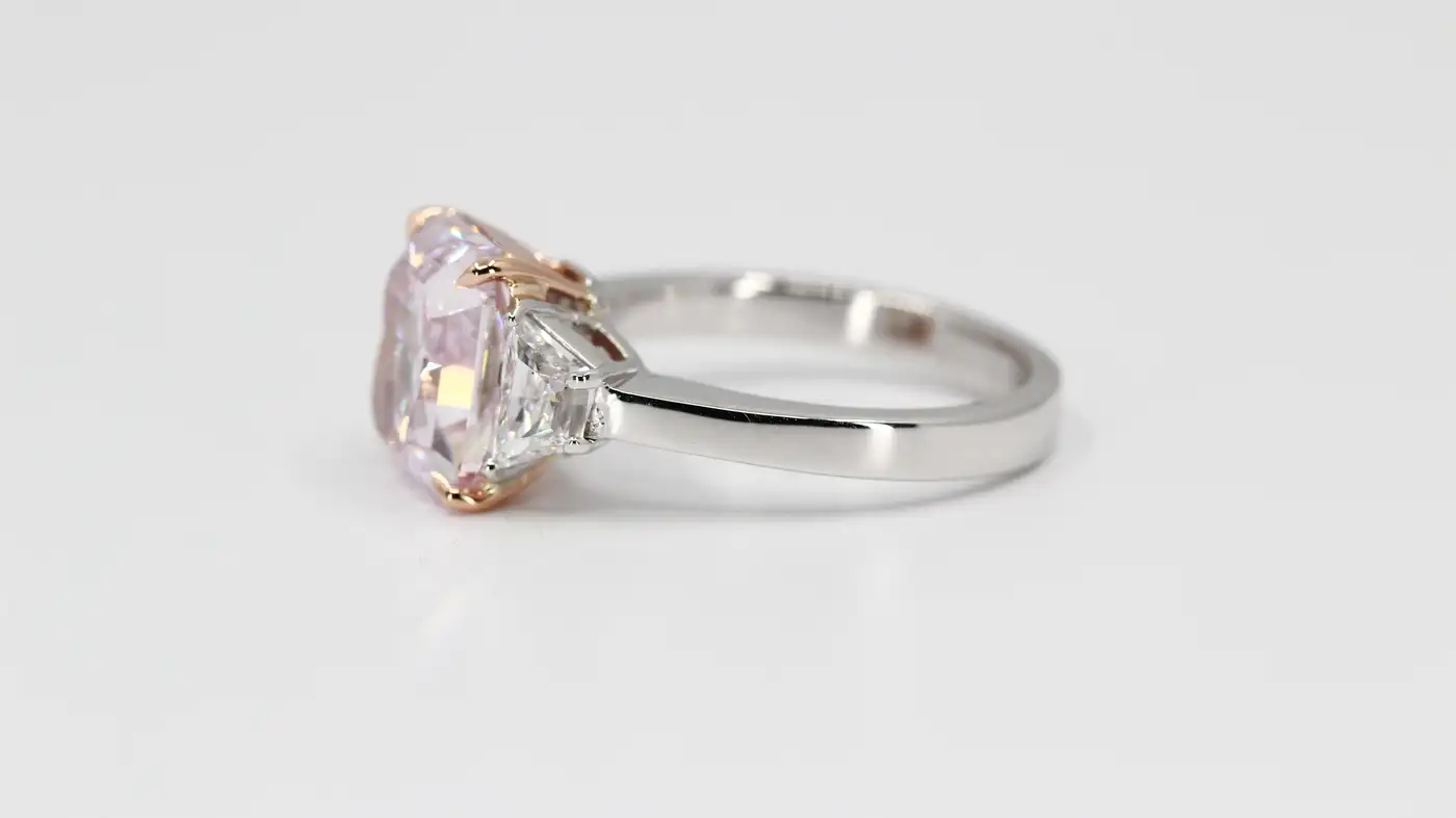 Fancy-Purplish-Pink-Internally-Flawless-Diamond-Ring-GIA-Certified-4.24-Carat-13.webp