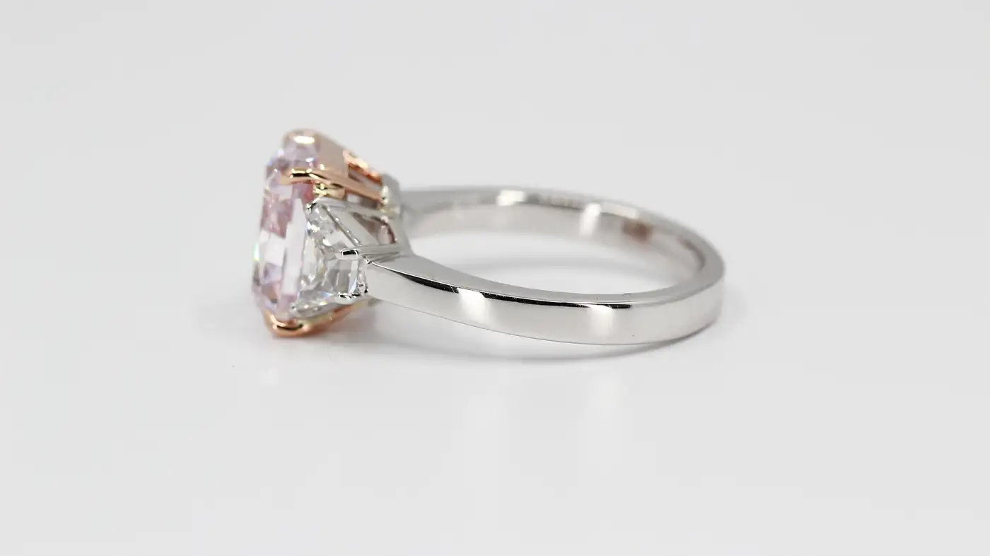 Fancy-Purplish-Pink-Internally-Flawless-Diamond-Ring-GIA-Certified-4.24-Carat-6.webp