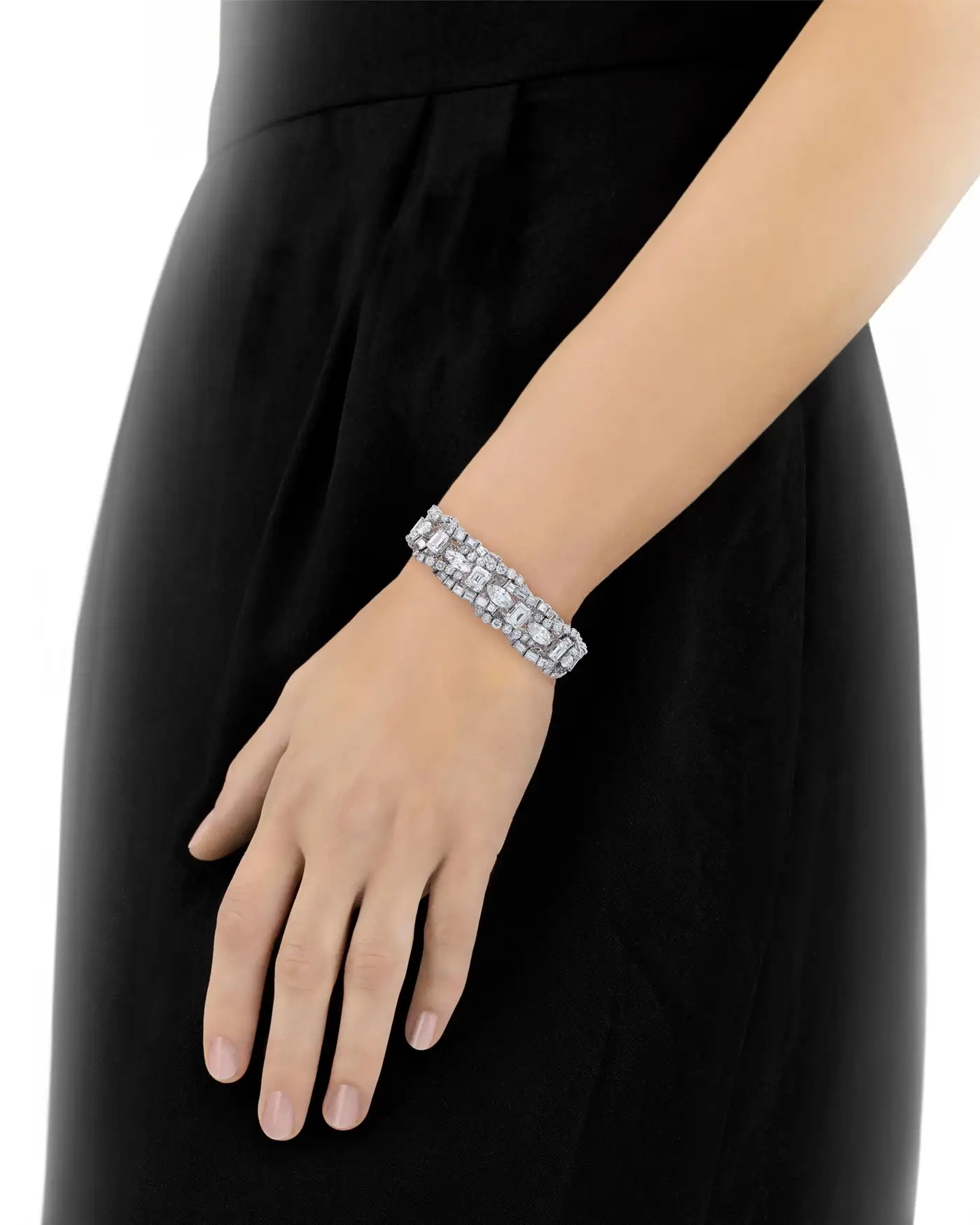 French-Diamond-Bracelet-55.00-Carat-2.webp