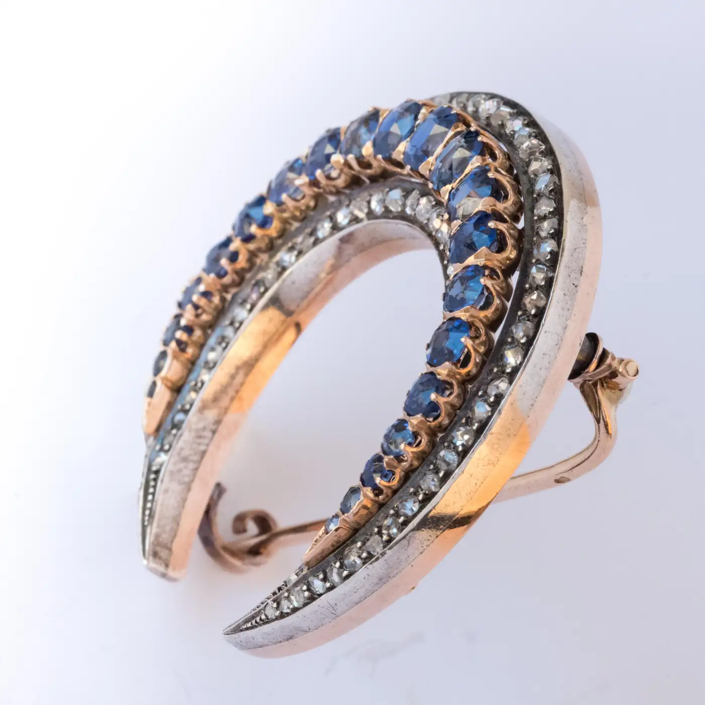 French-Napoleon-3-Antique-Crescent-Moon-Sapphire-Diamond-Brooch-9.webp