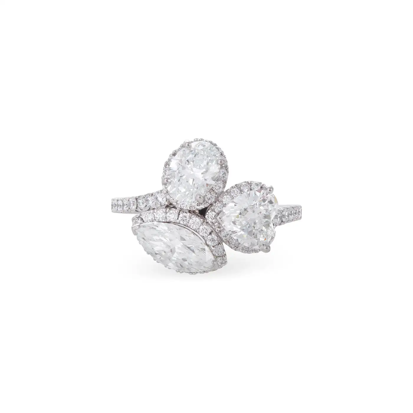 Graff-Icon-Multi-Shape-Diamond-Engagement-Ring-5.webp