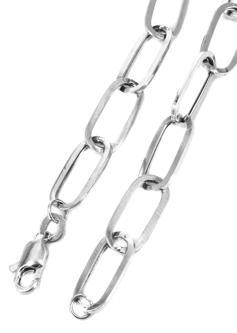 Hollow-Paper-Clip-White-Gold-Bracelet6.webp