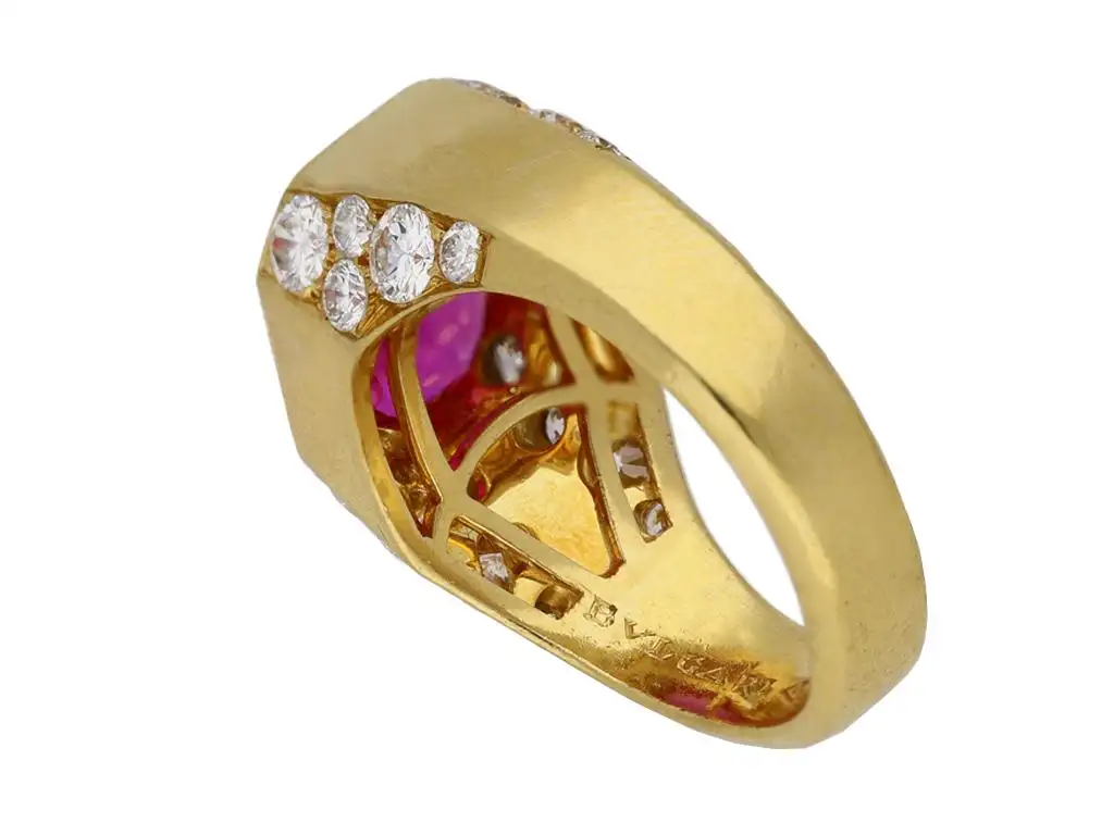 Natural-Unenhanced-Burmese-Ruby-Diamond-Ring-by-Bulgari-circa-1970s-5.webp