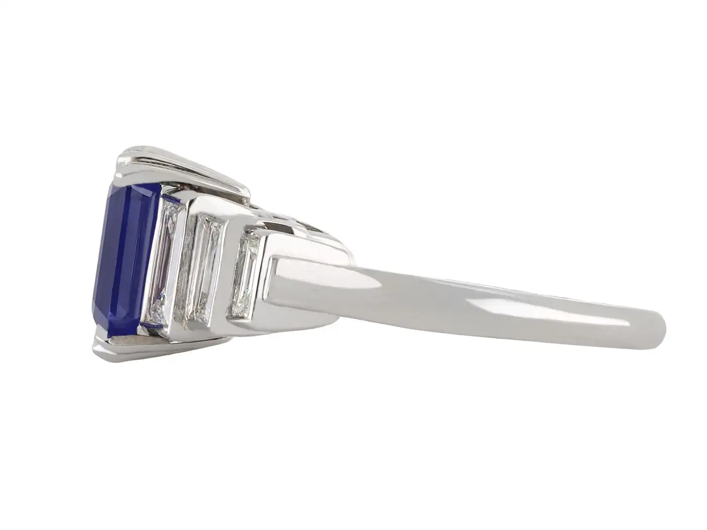 Natural-Unenhanced-Kashmir-Sapphire-Diamond-Ring-circa-1935-1.webp