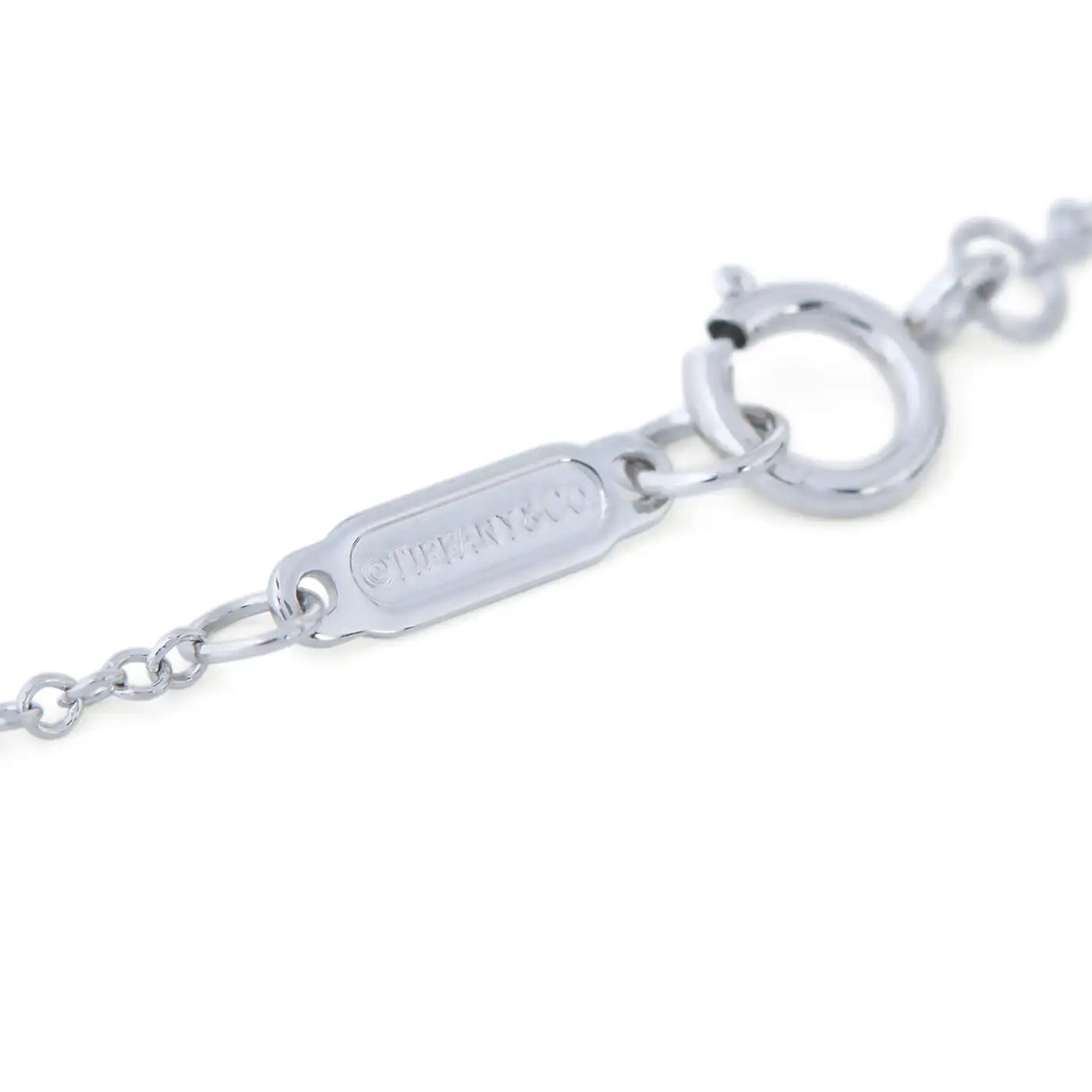 Platinum-and-Diamond-Pendant-Necklace-Large-Tiffany-Co.-Victoria-2.webp