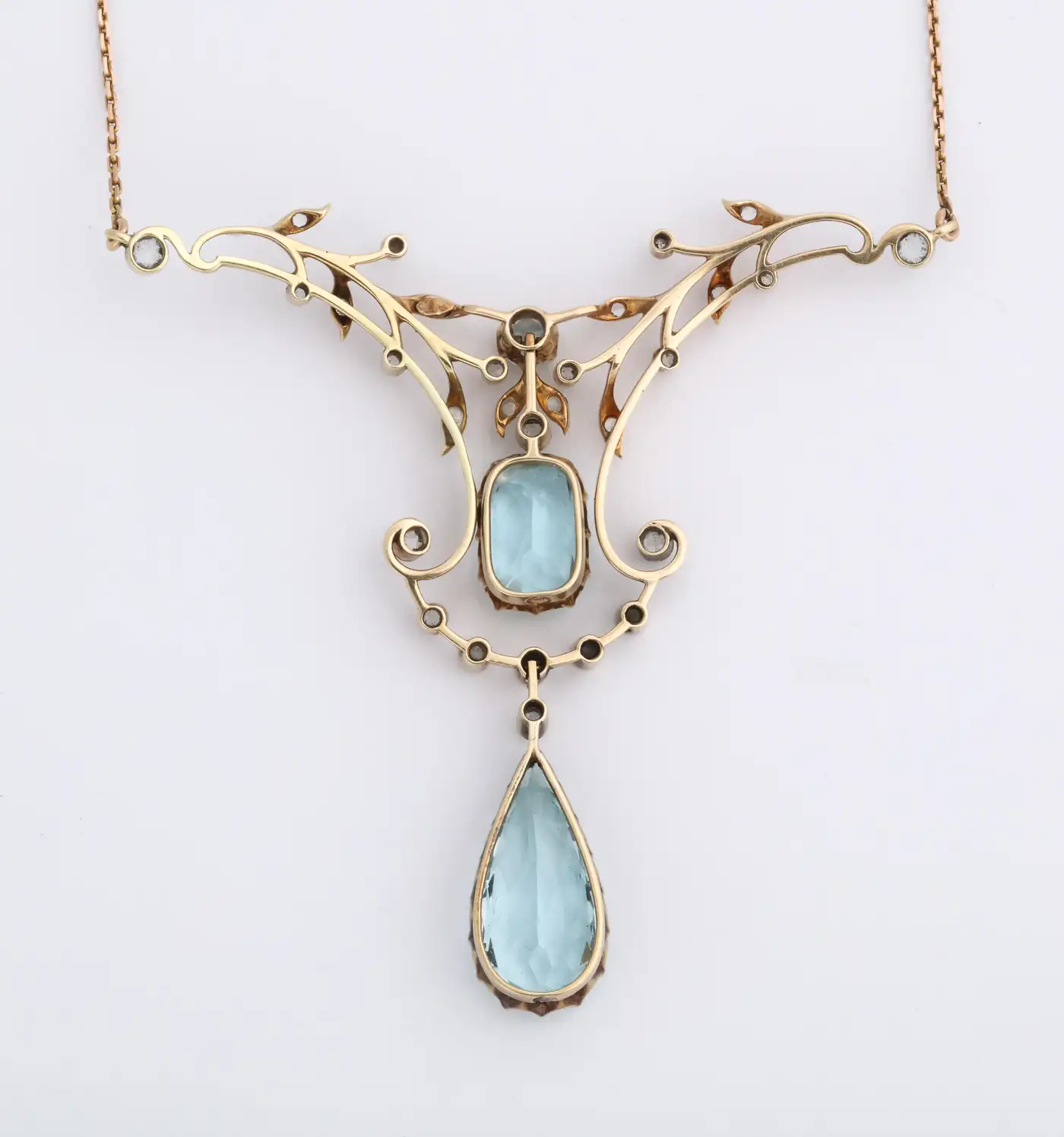 Russian-Art-Nouveau-Aquamarine-Necklace-and-Ring-St.-Petersburg-c.-1910-1.webp