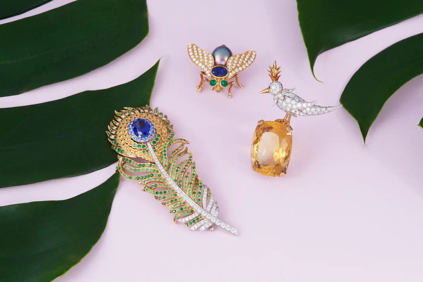 Tiffany-Co.-Diamond-Tanzanite-and-Sapphire-Feather-Brooch-2.webp