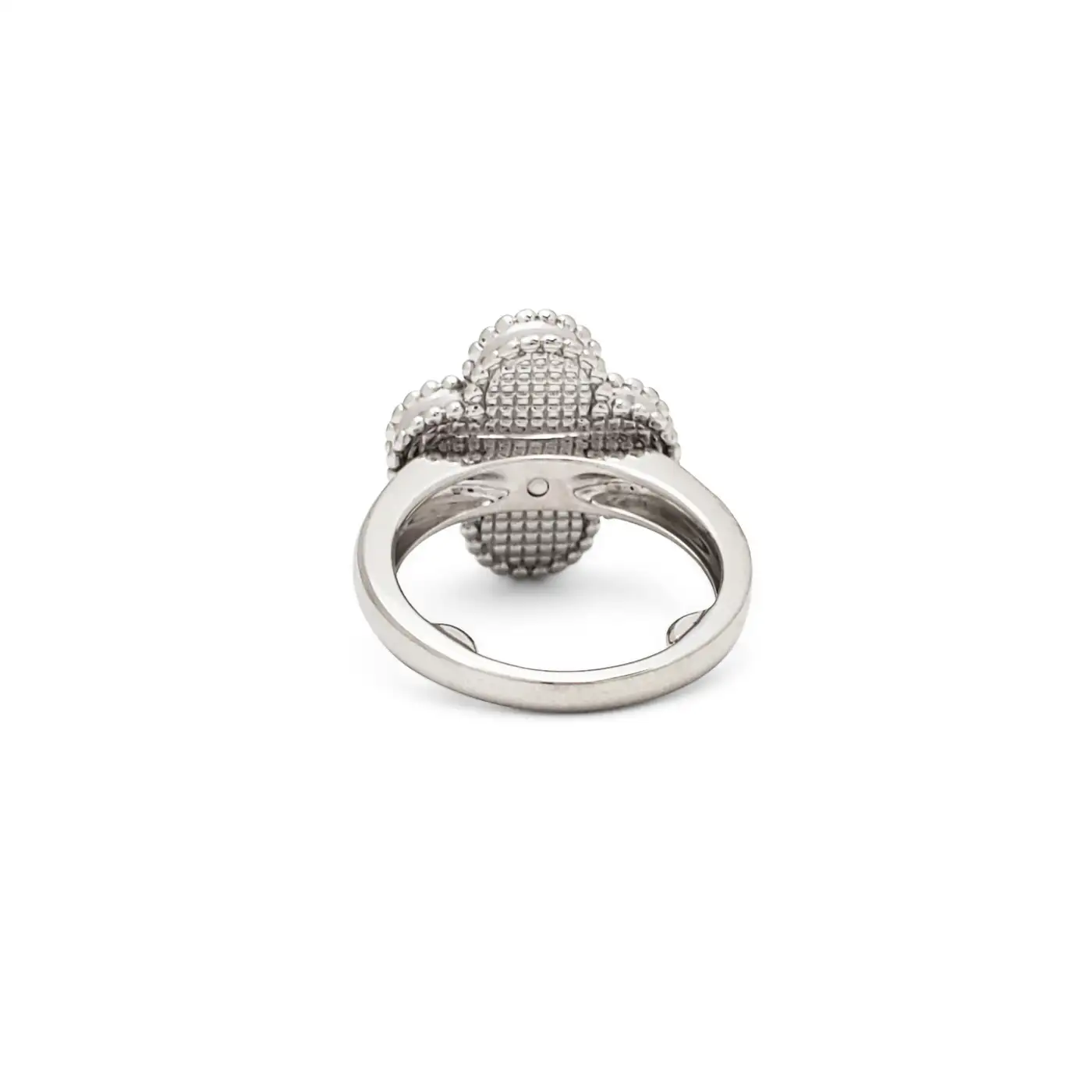 Vintage-Alhambra-Mother-of-Pearl-and-Diamond-Ring-3.webp